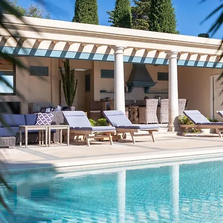 Domaine Des Cistes Holiday home